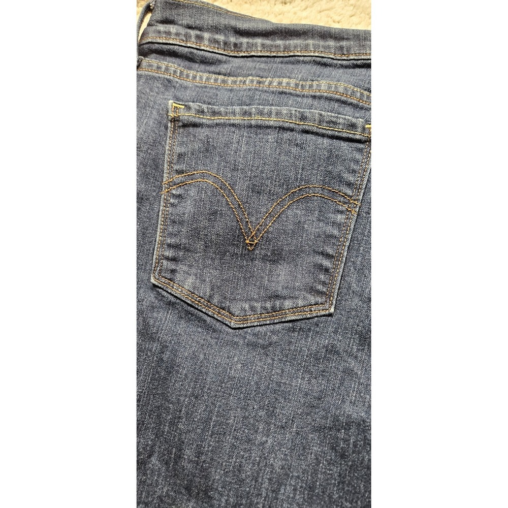 Levi's Size 18 Straight Jeans Medium Wash Blue Denim Solid Logo 5-Pocket Women's - Picture 11 of 11